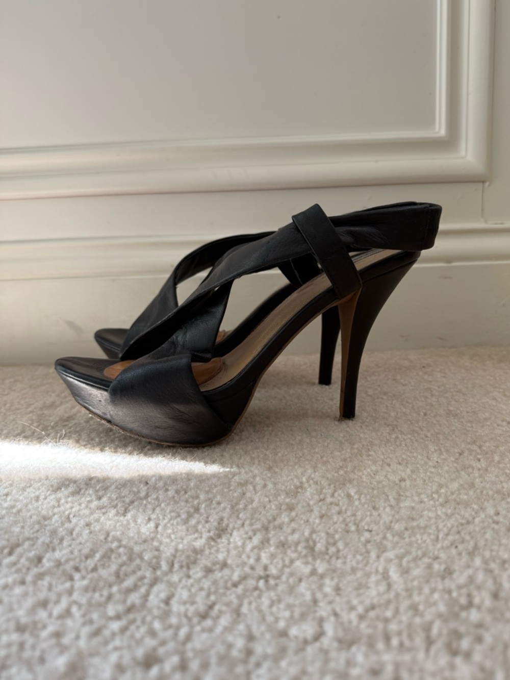 Zara Black Crisscross Cross-around Leather Stiletto Pumps Heels